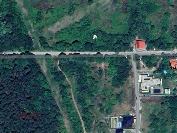 Парцел в Велико Търново, Център - 811 кв.м за 90 €/кв.м - Снимка #1