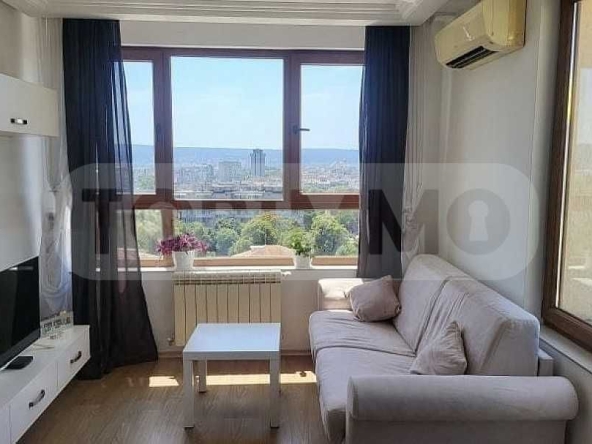 Дава се под наем Тристаен апартамент в Варна, Чаталджа - 160 кв.м за 1196.97 € - Снимка #1