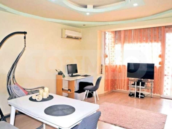 Тристаен апартамент в Варна, Зимно кино Тракия - 96 кв.м за 1875 €/кв.м - Снимка #1