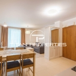 Дава се под наем Двустаен апартамент в Варна, Център - 95 кв.м за 750 € - Снимка #1