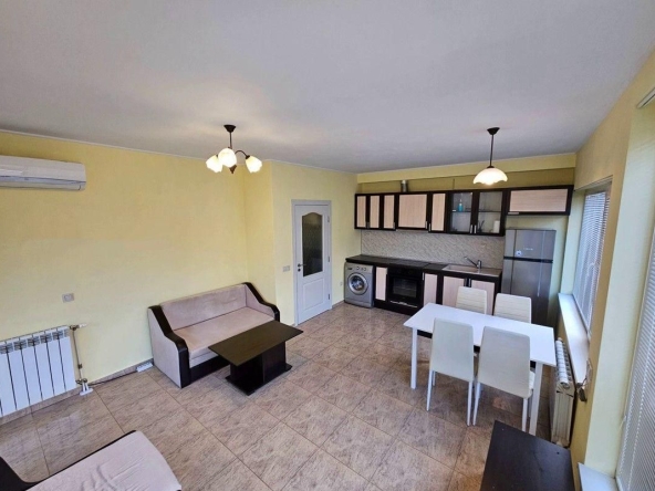 Дава се под наем Двустаен апартамент в София, Банишора - 64 кв.м за 562 € - Снимка #1