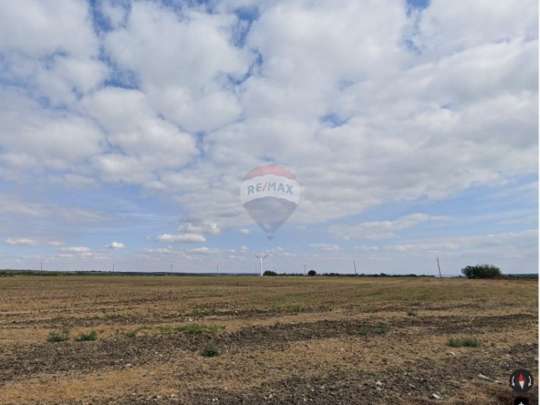 Парцел в с. Кичево, Област Варна - 4968 кв.м за 23 €/кв.м - Снимка #1