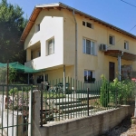 Къща в София, Филиповци - 330 кв.м за 1031 €/кв.м - Снимка #1