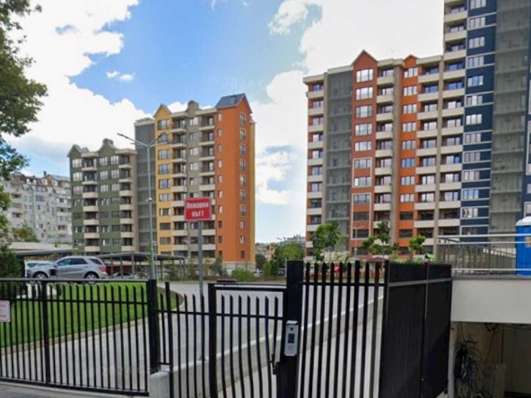 Дава се под наем Гараж / Паркомясто в Варна, Левски - 18 кв.м за 79.56 € - Снимка #1