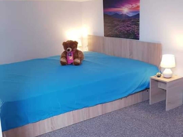 Дава се под наем Двустаен апартамент в Плевен, Индустриална зона - 68 кв.м за 244.8 € - Снимка #1