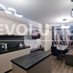 Дава се под наем Двустаен апартамент в Варна, Център - 80 кв.м за 900 € - Снимка #1