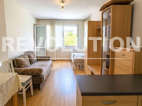 Дава се под наем Двустаен апартамент в Варна, Левски - 60 кв.м за 500 € - Снимка #1