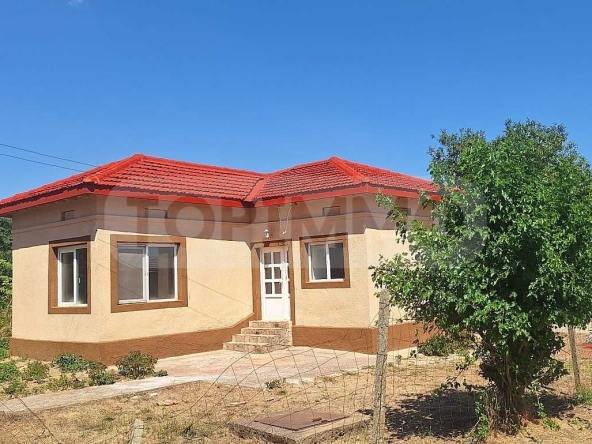 Къща в с. Чернооково, Област Добрич - 100 кв.м за 357 €/кв.м - Снимка #1