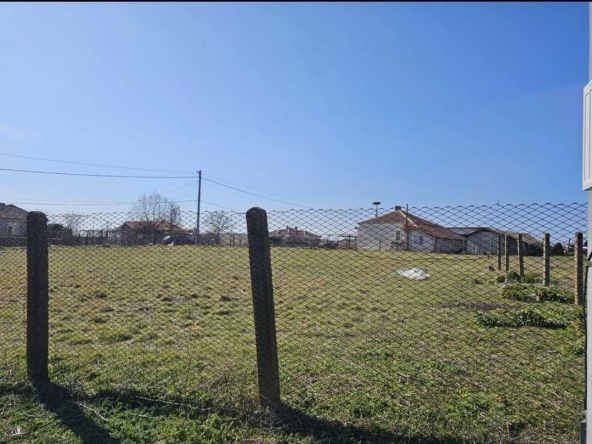 Парцел в с. Дебелт, Област Бургас - 616 кв.м за 37 €/кв.м - Снимка #1