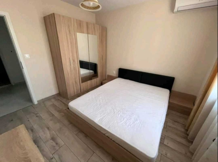 Тристаен апартамент в Велико Търново, Център - 76 кв.м за 1764 €/кв.м - Снимка #1