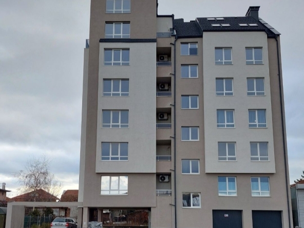 Дава се под наем Тристаен апартамент в София, Левски - 68 кв.м за 612 € - Снимка #1