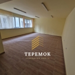 Дава се под наем Офис в Шумен, Херсон - 47 кв.м за 306 € - Снимка #1