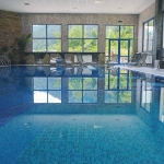 Хотел в Девин - 1736 кв.м за 1441 €/кв.м - Снимка #1