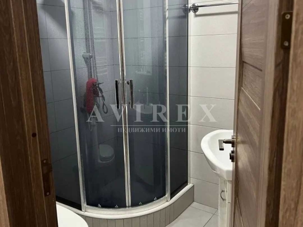 Дава се под наем Двустаен апартамент в Пловдив, Кючук Париж - 65 кв.м за 280.5 € - Снимка #1