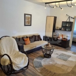 Дава се под наем Тристаен апартамент в к.к. Златни пясъци - 103 кв.м за 512 € - Снимка #1