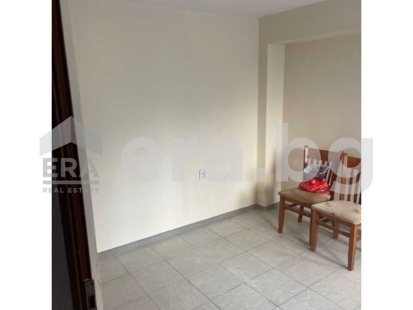 Двустаен апартамент в Варна, Колхозен пазар - 35 кв.м за 1772 €/кв.м - Снимка #1