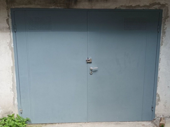 Гараж / Паркомясто в Велико Търново, Акация - 19 кв.м за 1530 €/кв.м - Снимка #1