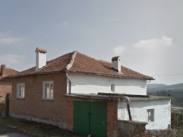 Къща в Дългопол - 900 кв.м за 57 €/кв.м - Снимка #1