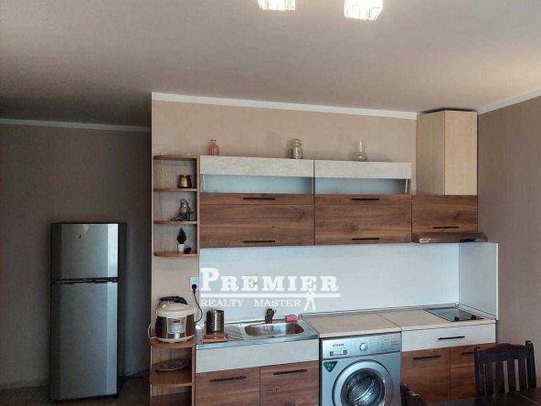 Тристаен апартамент в к.к. Слънчев бряг - 76 кв.м за 1093 €/кв.м - Снимка #1