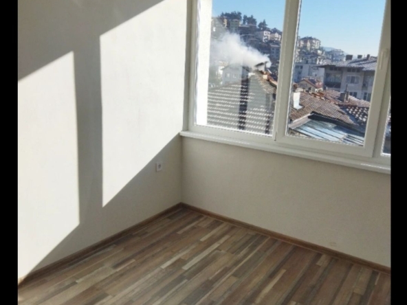 Четиристаен апартамент в Смолян, Стар център - 96 кв.м за 834 €/кв.м - Снимка #1