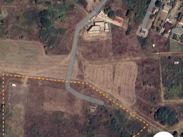 Парцел в Варна, Христо Ботев - 1220 кв.м за 15 €/кв.м - Снимка #1