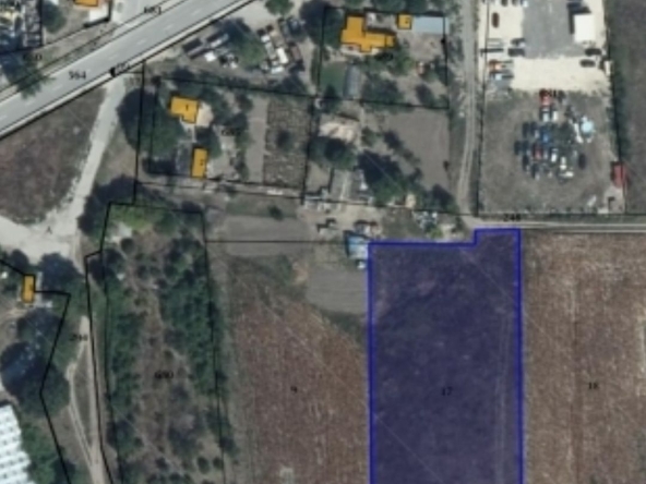 Парцел в Нови пазар - 4199 кв.м за 5 €/кв.м - Снимка #1