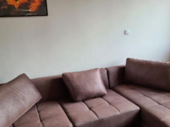 Дава се под наем Двустаен апартамент в Пловдив, Тракия - 70 кв.м за 398.82 € - Снимка #1