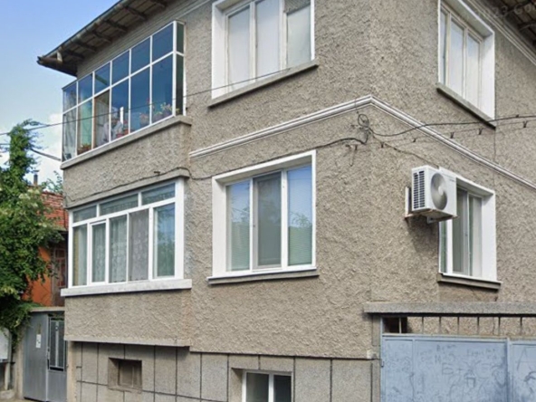 Етаж от къща в Панагюрище - 72 кв.м за 1112 €/кв.м - Снимка #1