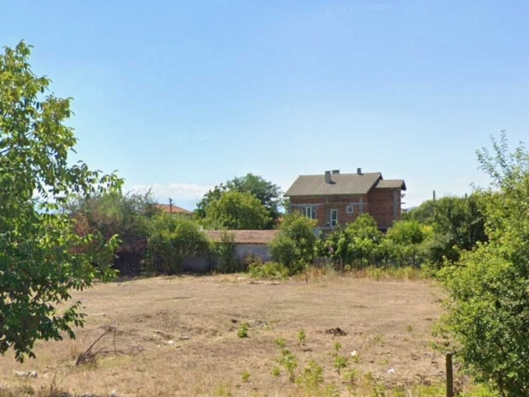 Парцел в с. Правище, Област Пловдив - 1300 кв.м за 12 €/кв.м - Снимка #1