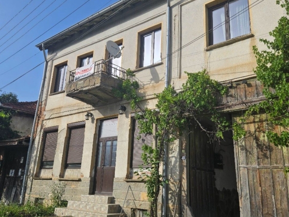 Къща в Троян - 74 кв.м за 655 €/кв.м - Снимка #1