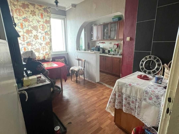 Двустаен апартамент в Добрич, Център - 85 кв.м за 918 €/кв.м - Снимка #1