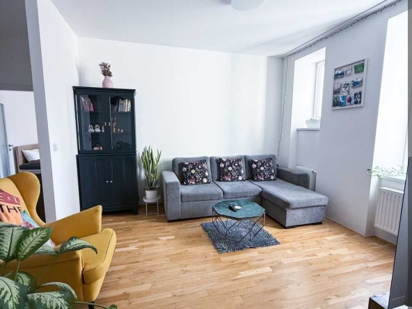 Дава се под наем Двустаен апартамент в София, Борово - 50 кв.м за 450 € - Снимка #1