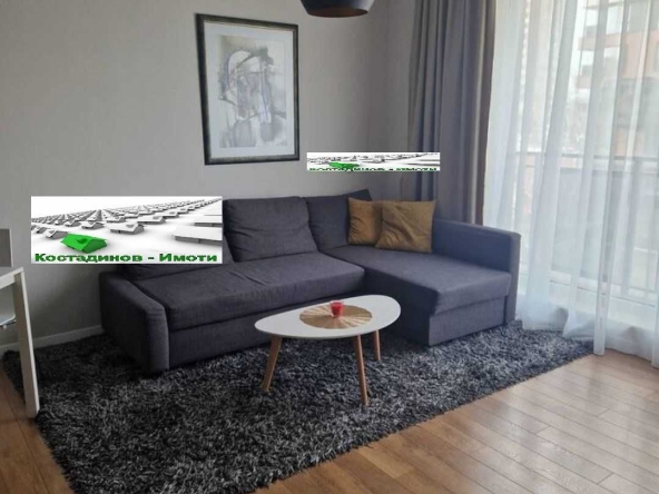 Дава се под наем Двустаен апартамент в Пловдив, Център - 66 кв.м за 484.5 € - Снимка #1