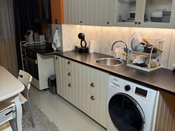 Дава се под наем Двустаен апартамент в София, Люлин 7 - 48 кв.м за 433.5 € - Снимка #1