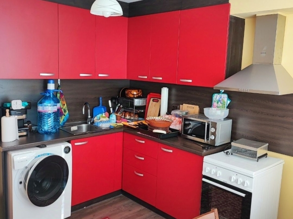 Етаж от къща в София, Република 2 - 71 кв.м за 775 €/кв.м - Снимка #1