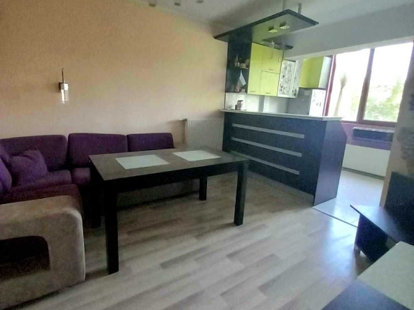 Тристаен апартамент в Велико Търново, Акация - 61 кв.м за 1104 €/кв.м - Снимка #1