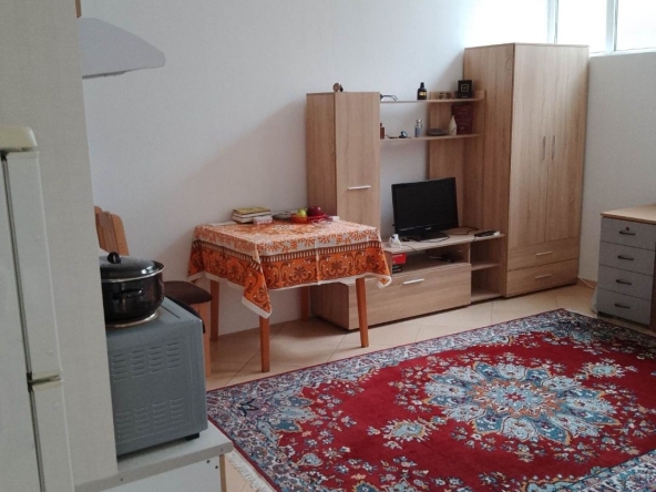 Дава се под наем Едностаен апартамент в София, Надежда 1 - 30 кв.м за 306 € - Снимка #1