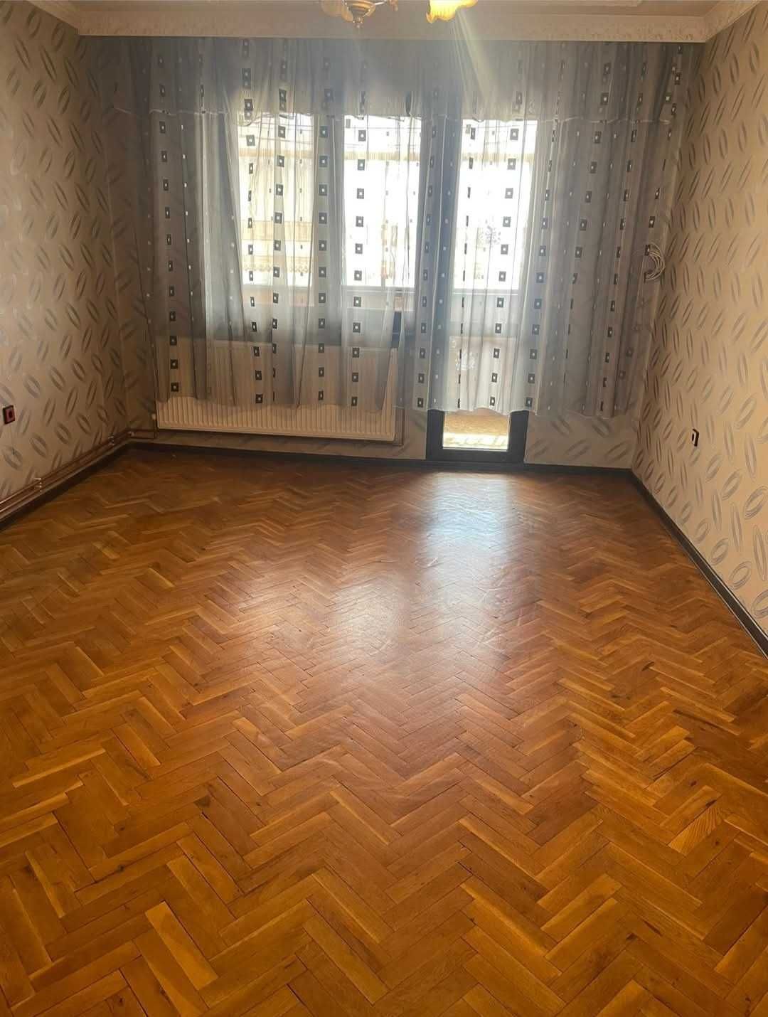 Тристаен апартамент в Шумен, Болницата - 95 кв.м за 1315 €/кв.м - Снимка #1