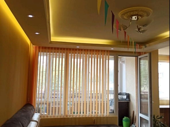 Дава се под наем Двустаен апартамент в София, Свобода - 65 кв.м за 459 € - Снимка #1