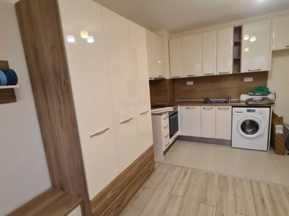 Дава се под наем Едностаен апартамент в София, Студентски град - 35 кв.м за 448.8 € - Снимка #1