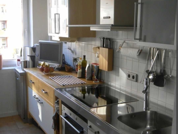 Дава се под наем Едностаен апартамент в София, Люлин 4 - 29 кв.м за 400 € - Снимка #1