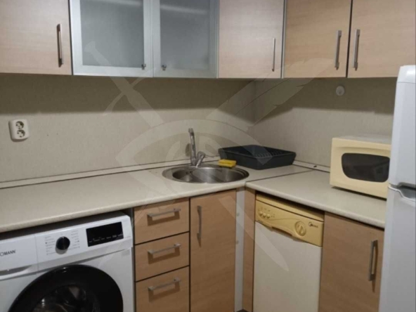 Дава се под наем Двустаен апартамент в Бургас, Братя Миладинови - 50 кв.м за 348.84 € - Снимка #1