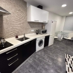 Дава се под наем Двустаен апартамент в Варна, Център - 70 кв.м за 675 € - Снимка #1