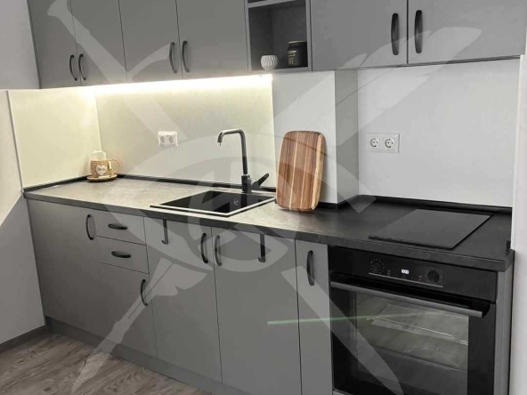 Дава се под наем Двустаен апартамент в Варна, Младост 1 - 65 кв.м за 650 € - Снимка #1