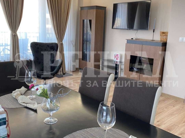 Дава се под наем Двустаен апартамент в Пловдив, Христо Смирненски - 72 кв.м за 510 € - Снимка #1