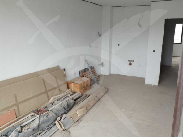 Двустаен апартамент в Варна, Погреби - 70 кв.м за 1843 €/кв.м - Снимка #1