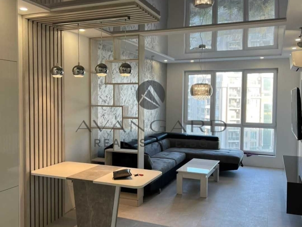 Двустаен апартамент в Пловдив, Тракия - 80 кв.м за 2040 €/кв.м - Снимка #1