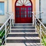 Тристаен апартамент в Луковит - 100 кв.м за 1122 €/кв.м - Снимка #1