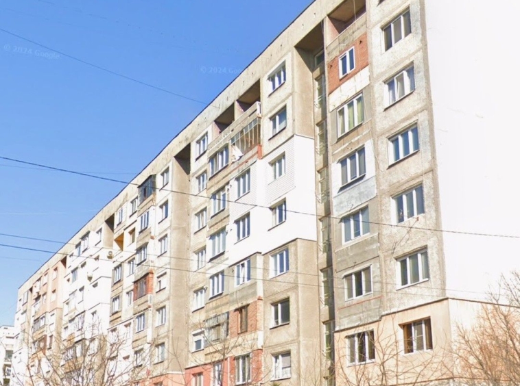 Двустаен апартамент в Перник, Изток - 66 кв.м за 1198 €/кв.м - Снимка #1
