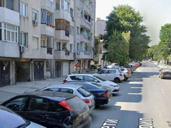 Гараж / Паркомясто в Варна, Аспарухово - 35 кв.м за 472 €/кв.м - Снимка #1